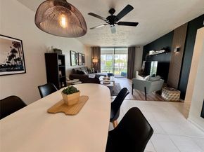 2811 Somerset Dr 206, Lauderdale Lakes FL 33311