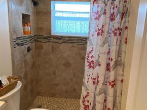 219 Lakeview 102 Avenue 102, Lantana FL 33462