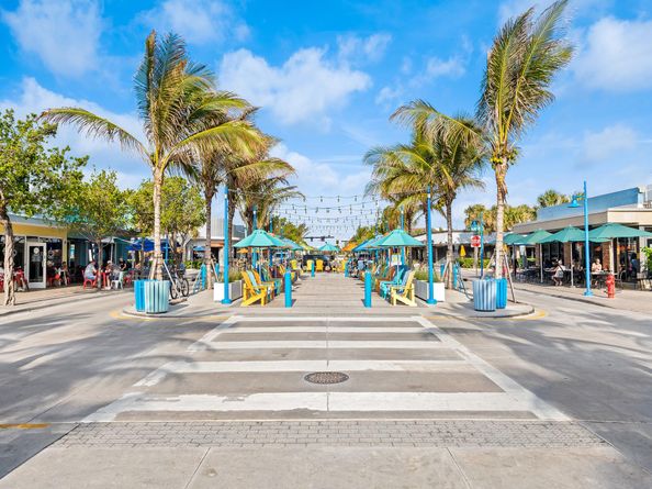 3100 NE 48th St 304, Fort Lauderdale FL 33308