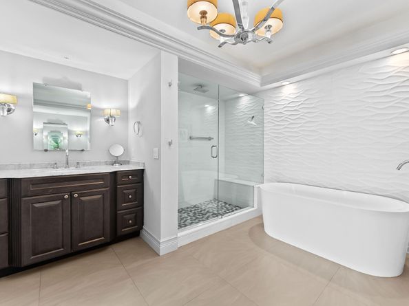 3100 NE 48th St 304, Fort Lauderdale FL 33308