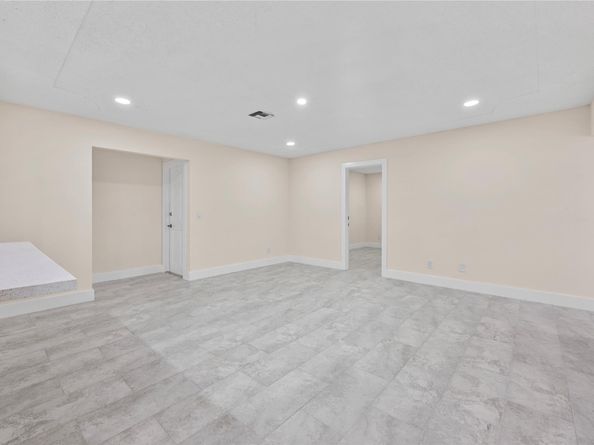 612 Clear Lake Ave, West Palm Beach FL 33401
