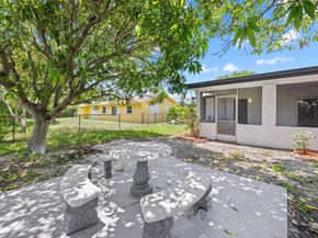 612 Clear Lake Ave, West Palm Beach FL 33401