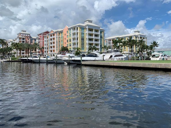 802 W Windward 415 Way Ph15, Lantana FL 33462
