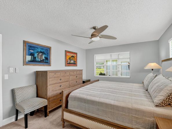 121 Lake Meryl Drive, West Palm Beach FL 33411
