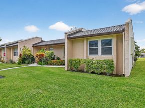 121 Lake Meryl Drive, West Palm Beach FL 33411