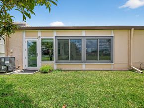 121 Lake Meryl Drive, West Palm Beach FL 33411