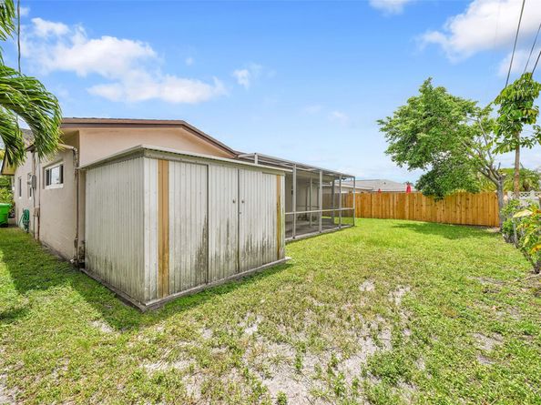 10599 NW 26th Pl, Sunrise FL 33322
