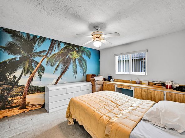 10599 NW 26th Pl, Sunrise FL 33322