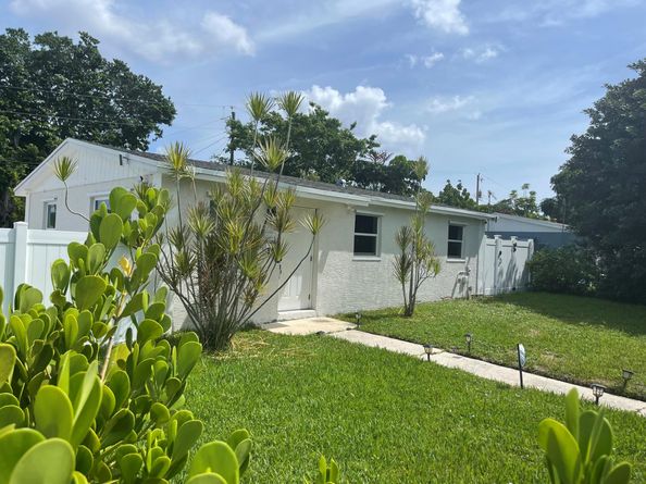 315 W Martin Luther King Jr Boulevard, Boynton Beach FL 33435