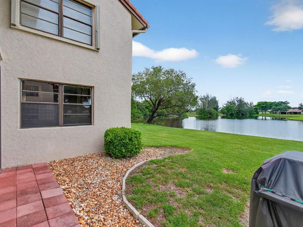 5823 Parkwalk Drive, Boynton Beach FL 33472