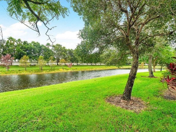 9587 Positano Way, Lake Worth FL 33467