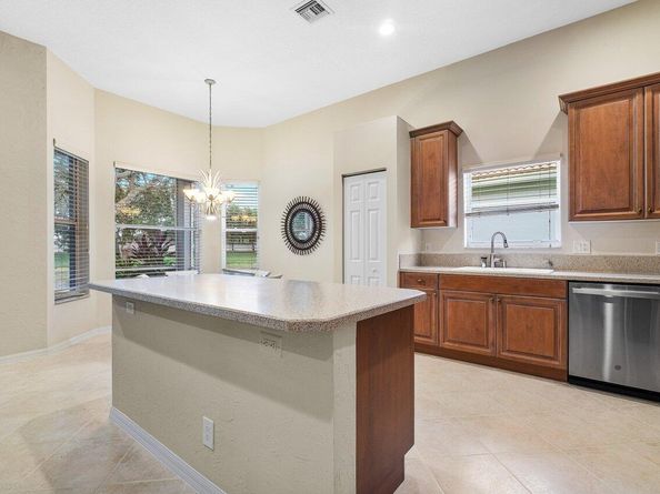 9587 Positano Way, Lake Worth FL 33467