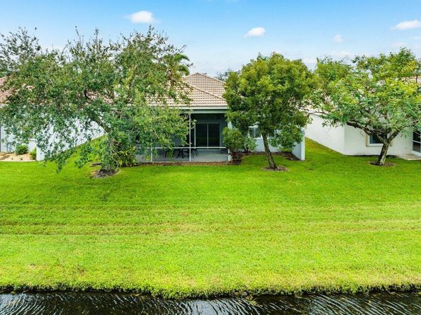 9587 Positano Way, Lake Worth FL 33467