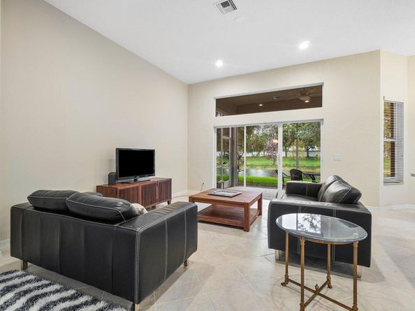 9587 Positano Way, Lake Worth FL 33467