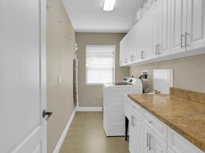 19441 NW 3rd St, Pembroke Pines FL 33029