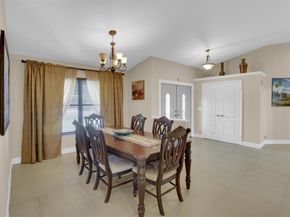 19441 NW 3rd St, Pembroke Pines FL 33029