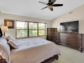 19441 NW 3rd St, Pembroke Pines FL 33029