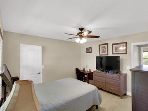 19441 NW 3rd St, Pembroke Pines FL 33029