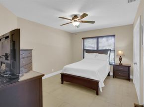 19441 NW 3rd St, Pembroke Pines FL 33029