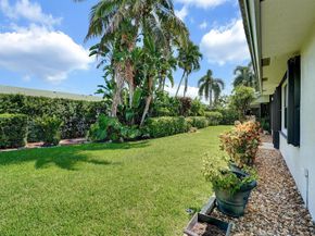 19441 NW 3rd St, Pembroke Pines FL 33029