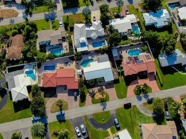 925 SE 14th Avenue, Deerfield Beach FL 33441