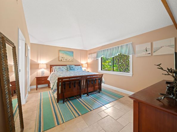 711 Club Drive, Palm Beach Gardens FL 33418