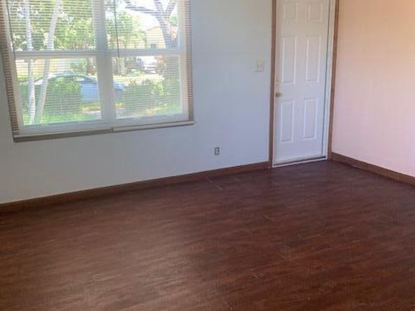 5901 Garden Avenue, West Palm Beach FL 33405