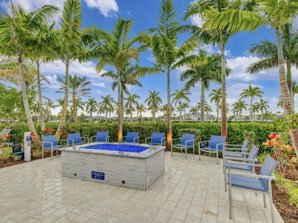 9216 Coral Isles Circle, Palm Beach Gardens FL 33412