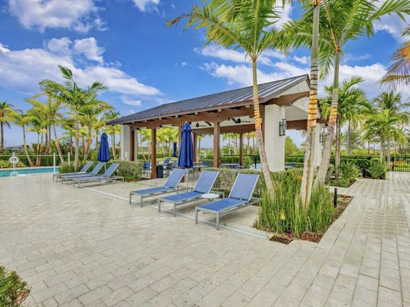 9216 Coral Isles Circle, Palm Beach Gardens FL 33412