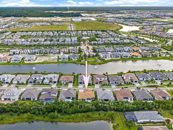 9216 Coral Isles Circle, Palm Beach Gardens FL 33412