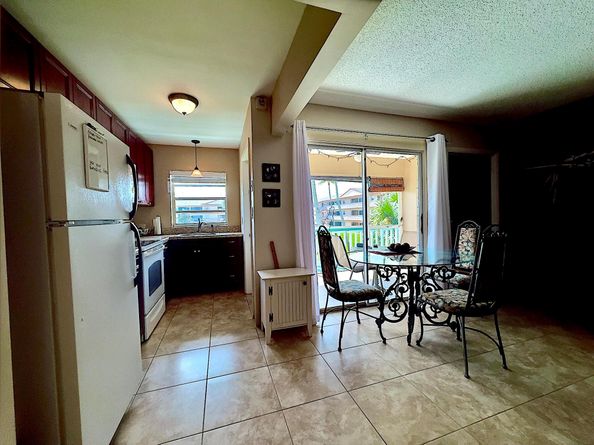 5300 Washington Street I206, Hollywood FL 33021