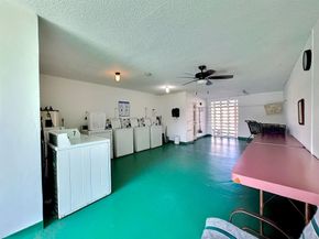 5300 Washington Street I206, Hollywood FL 33021