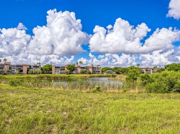 7210 Lake Circle Dr 106, Margate FL 33063