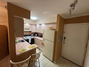 9405 W Flagler Street D205, Miami FL 33174