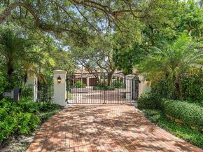 2002 NW 4th Avenue, Delray Beach FL 33444