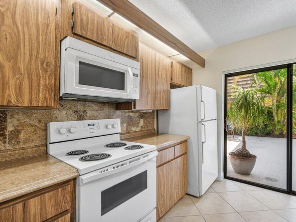 1619 16th Court, Jupiter FL 33477