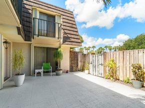 1619 16th Court, Jupiter FL 33477