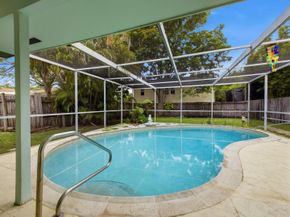 1680 NE 34th Lane, Oakland Park FL 33334