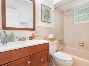 1680 NE 34th Lane, Oakland Park FL 33334