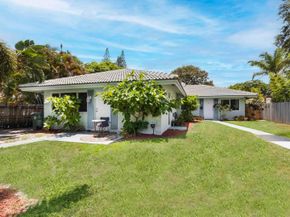 1680 NE 34th Lane, Oakland Park FL 33334