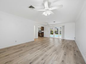 1680 NE 34th Lane, Oakland Park FL 33334