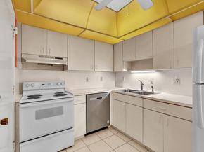 6600 NE 22nd Way 2323, Fort Lauderdale FL 33308