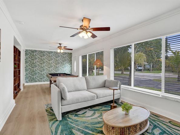 1115 SW 4th Ave, Pompano Beach FL 33060