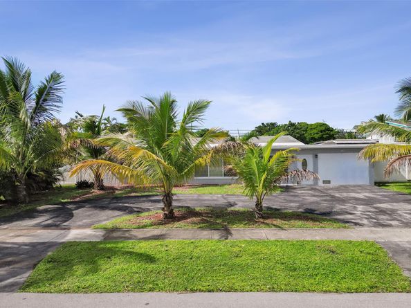 1115 SW 4th Ave, Pompano Beach FL 33060