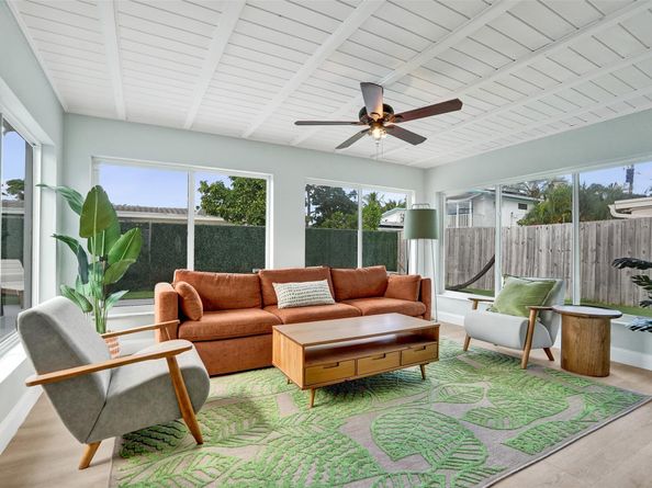 1115 SW 4th Ave, Pompano Beach FL 33060