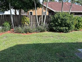 1020 SW 149th Ln, Sunrise FL 33326