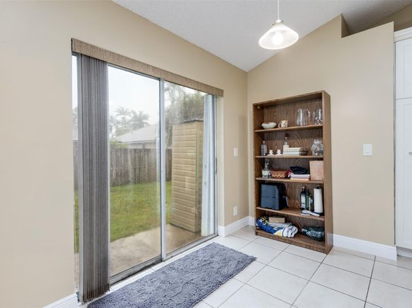 1020 SW 149th Ln, Sunrise FL 33326