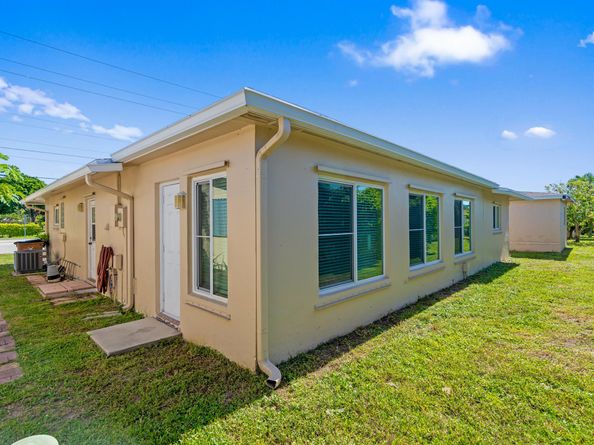 1120 NW 49th Court, Deerfield Beach FL 33064
