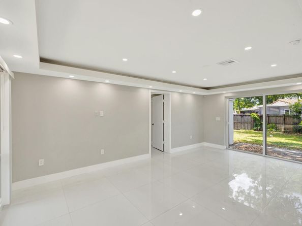 3047 Arthur Ter, Hollywood FL 33021