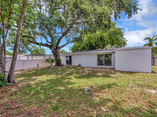 3047 Arthur Ter, Hollywood FL 33021